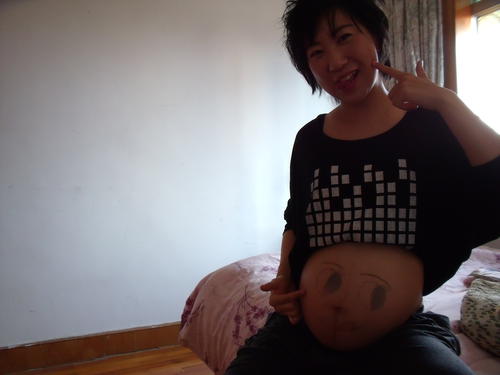 主题:忍不住,38周肚肚照,没有妊娠纹昂,,,,(自拍)