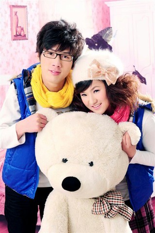 我无聊透了,宝妈们都发发你们的结婚照让我饱饱眼福吧