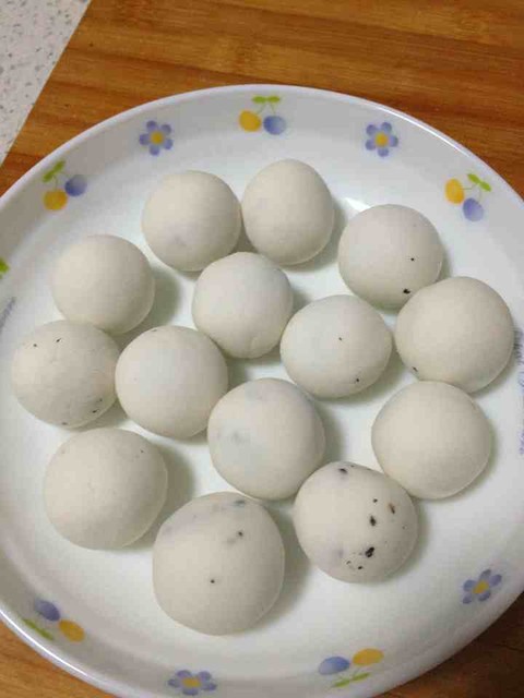 思念玉汤圆很好吃,草莓味的.
