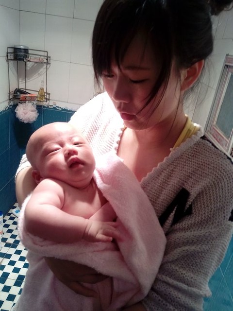 宝妈们敢不敢晒晒自己和宝贝一起拍的照片!