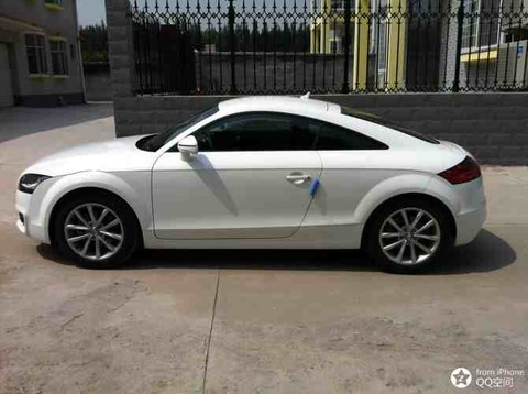 生完闺女把车喷成玫红色的～吼吼