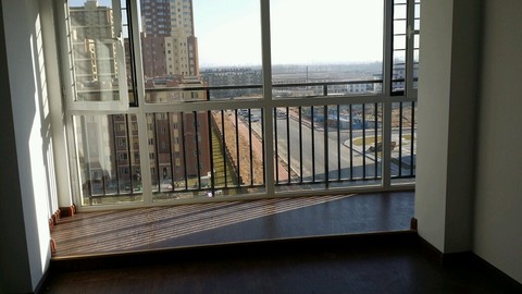 装修后阳台高过客厅地面会怎麼样?风水学有谁懂?