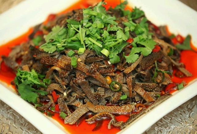 凉拌红油毛肚