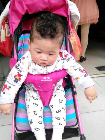 有没有自然卷的宝宝的快来集合