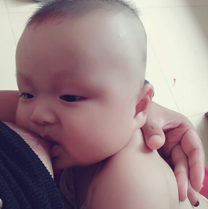 精自认为最漂亮的喂奶照,都来晒晒