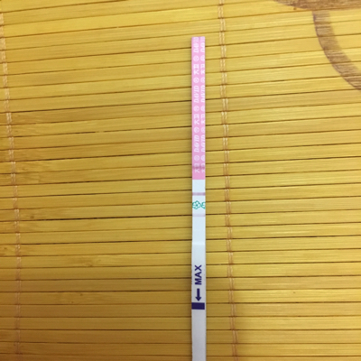 还有4天来姨妈,用排卵试纸测试显示两条线,附图,这是怀孕了吗?