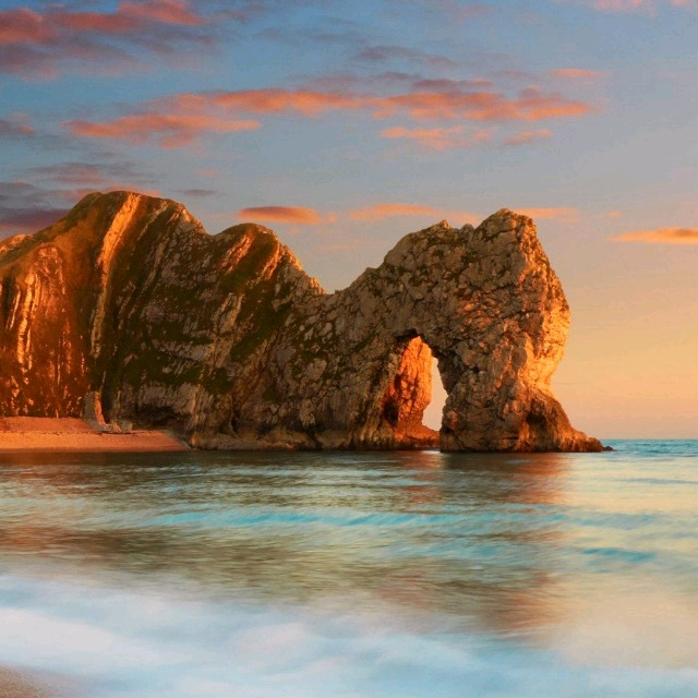 宝宝十几天了,嘴唇内侧发紫