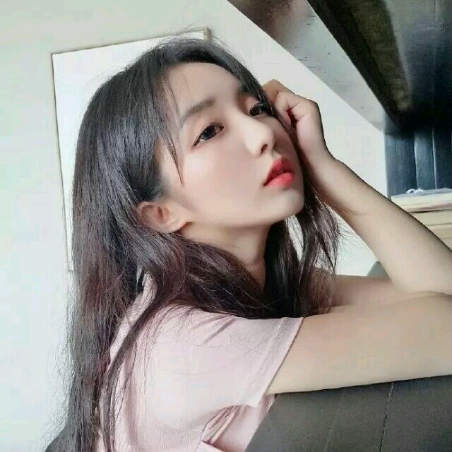 麻烦圈友们帮忙看看喔_怀孕7个月啦,有谁看得出来是男宝还是女_宝宝树